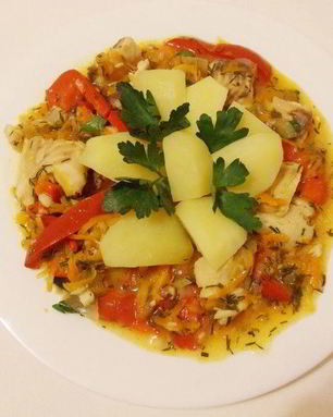 Гуляш из тилапии