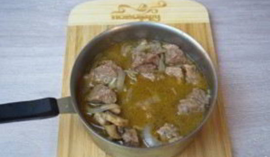 гуляш с баклажанами