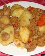 Гуляш с картошкой