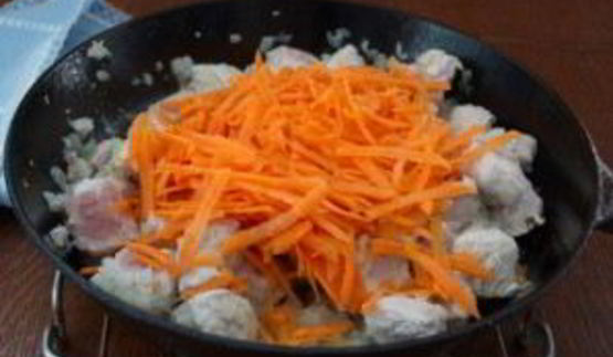 гуляш с подливкой