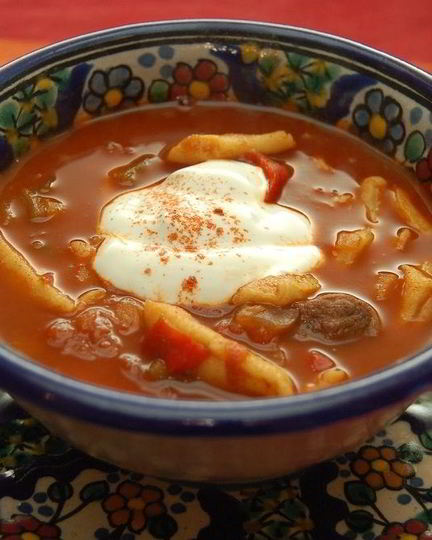 Рецепт гуляша со сметаной