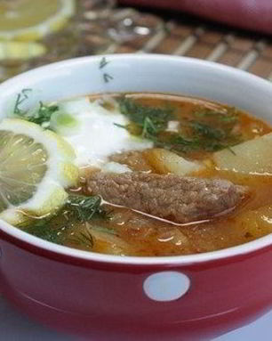 Суп-гуляш по-тирольски с говядиной