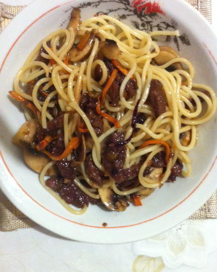 Рецепт корейской лапши с говядиной и овощами