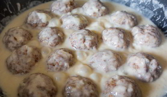 гречаники в сметанном соусе