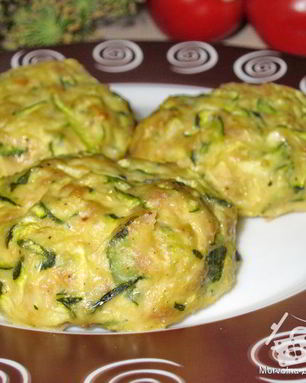 Кабачковые котлеты с фаршем в духовке