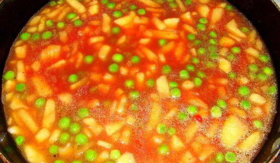 мясные котлеты с необычным подливом из яблока