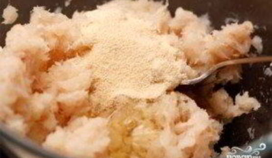 рыбные котлеты с манкой