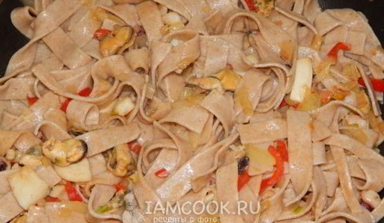 лапша с морепродуктами