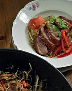 Лапша с утиной грудкой