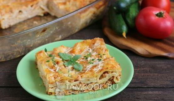 лазанья с куриным фаршем