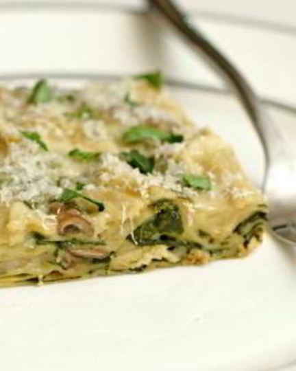 Рецепт лазаний с курицей, грибами и шпинатом