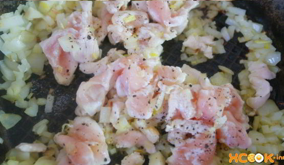 лазанья с курицей и шампиньонами