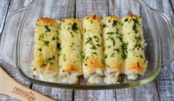 рулет лазанья в чесночном хлебе