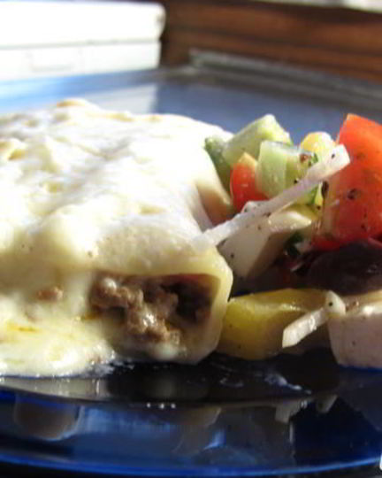 Рецепт каннеллонь под соусом бешамель