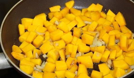 каннеллони с тыквенным соусом