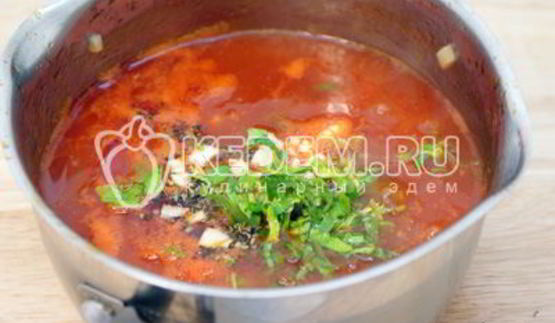 макароны перья с овощной подливой