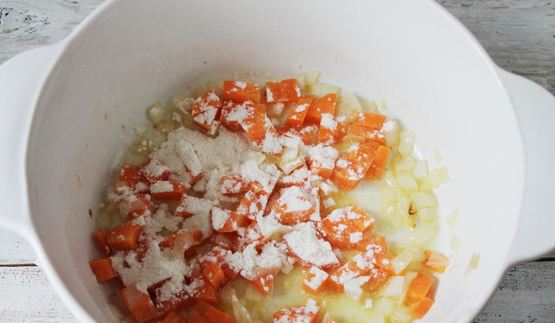 макароны с красной рыбой в соусе