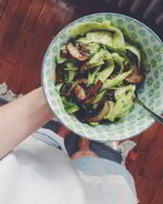 Паста из цукини с грибами