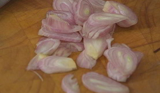 паста с копченой семгой и песто из каперсов