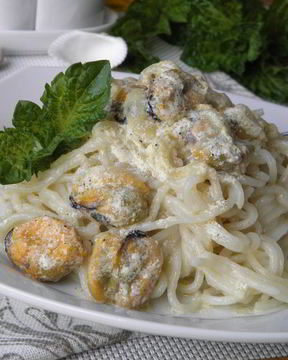 Паста с мидиями в сливочном соусе