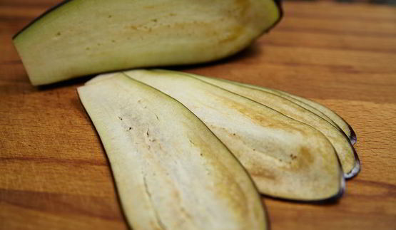 паста с роллом из дорадо и креветки