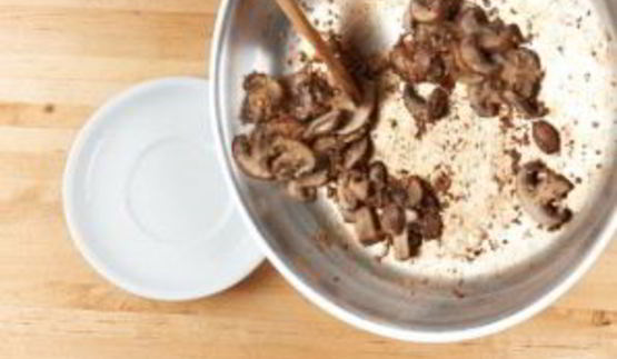 паста с шампиньонами и томатами