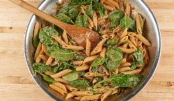 паста с шампиньонами и томатами