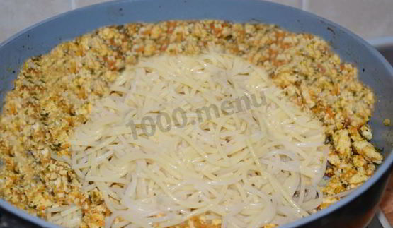 спагетти с куриным фаршем
