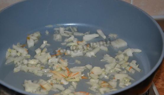 спагетти с куриным фаршем