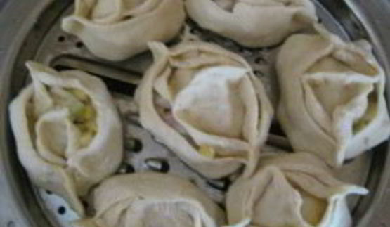 манты с картошкой и салом