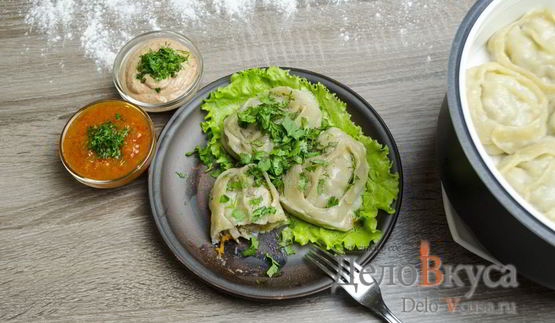 манты с мясом и тыквой в мультиварке