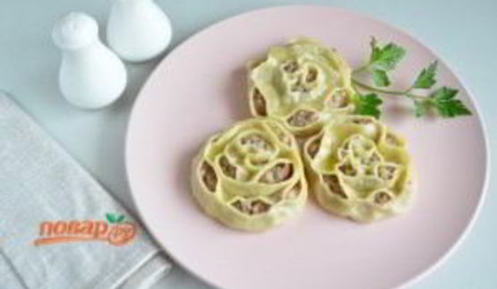манты в форме розочек