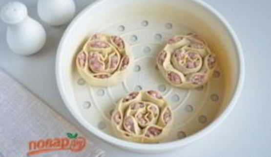манты в форме розочек