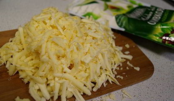 мясо по-французски с грибами и помидорами