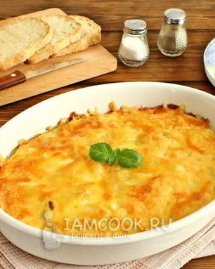 Мясо по-французски с картошкой и грибами