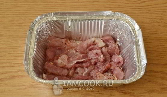 свинина по-французски в духовке