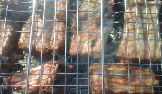 бараньи ребрышки барбекю в соусе наршараб