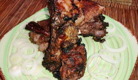 бараньи ребрышки барбекю в соусе наршараб