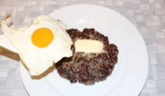 бифштекс по-американски