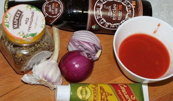 глазированная свинина с кукурузным салатом