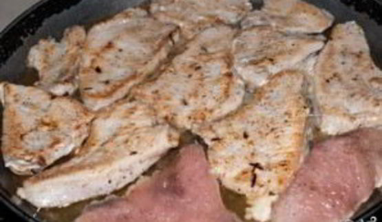 индейка, тушенная в вине