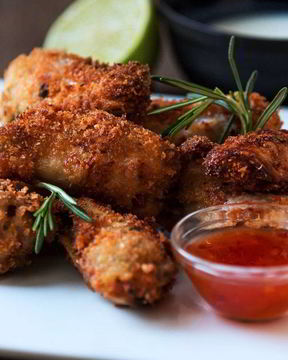 Куриные крылышки в маринаде из пахты