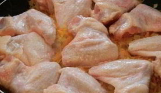 куриные крылышки в сметанно-чесночном соусе