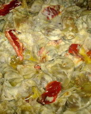 Куриные желудочки, шампиньоны и вяленые овощи