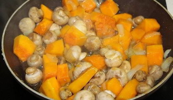 курица с тыквой в сливках