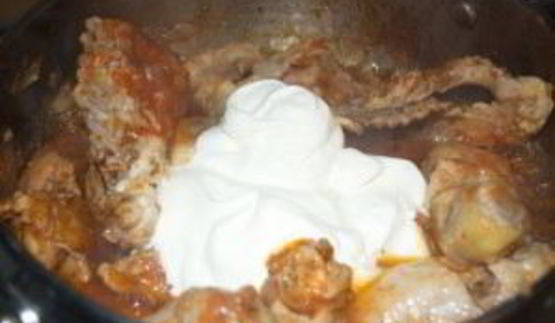 мясо под сметанным соусом