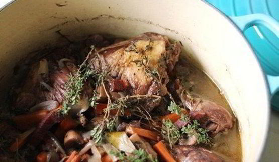 петух в вине