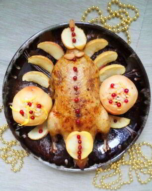 Рождественская утка, фаршированная рисом
