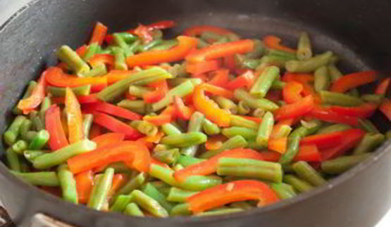 стир-фрай из индейки с зеленой фасолью