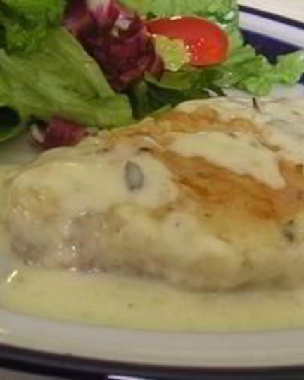 Рецепт свинины на сковороде со сметанным соусом